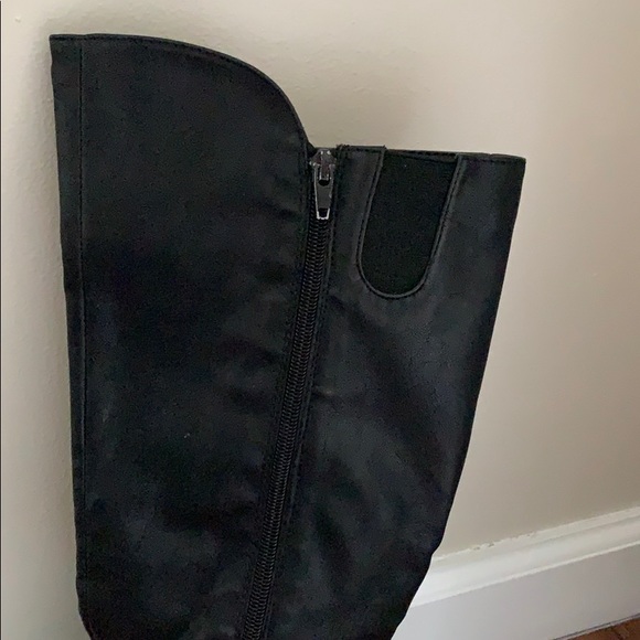 Black Riding Boots 🖤 - Picture 7 of 8